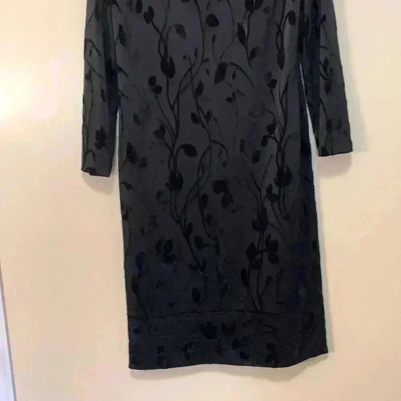 Frank Usher, black on black leaf pattern long sleeved  midi cocktail dress - Picture 9 of 11
